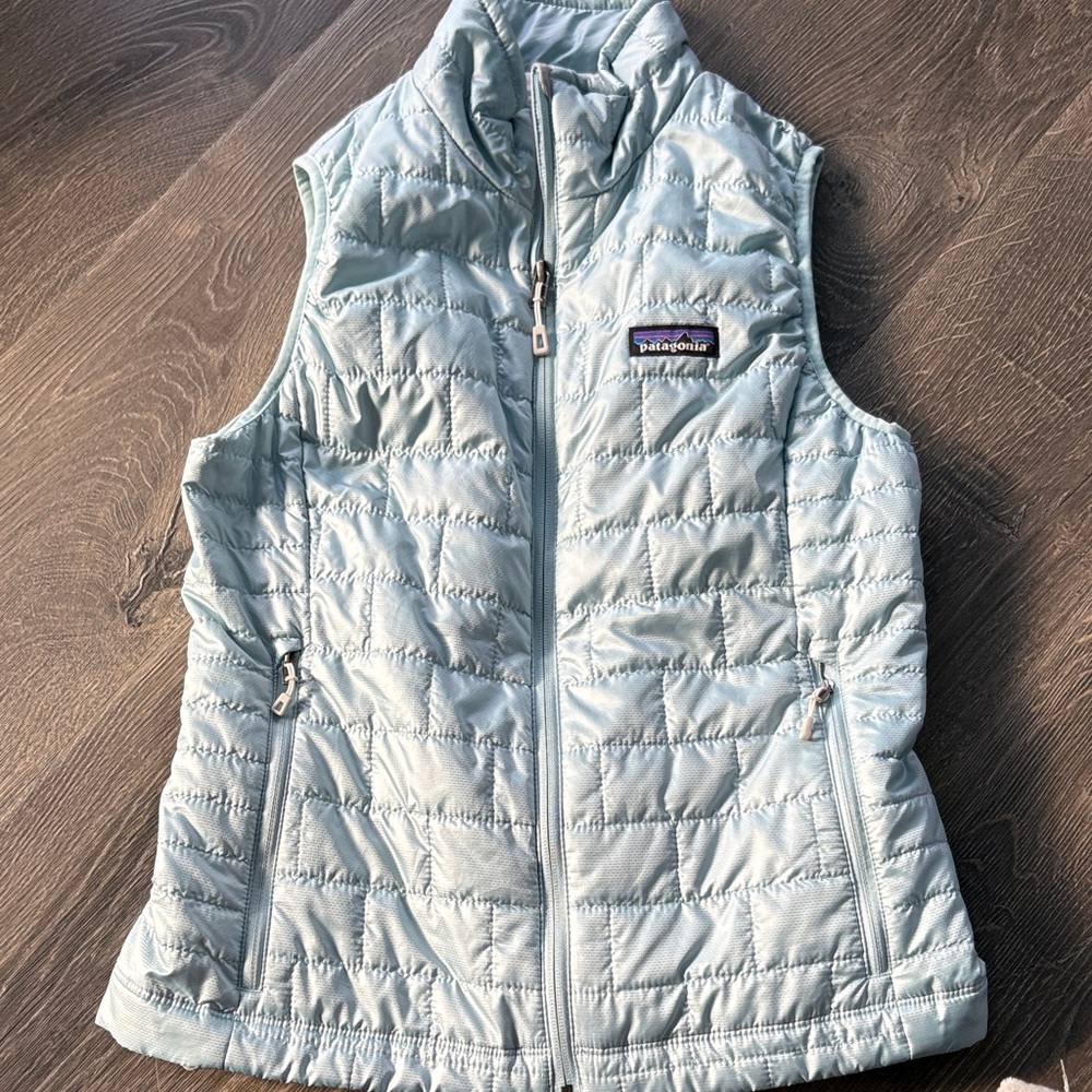 Patagonia Women's Light Blue Quilted Vest